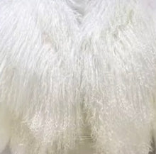 Load image into Gallery viewer, Mongolian fur cape
