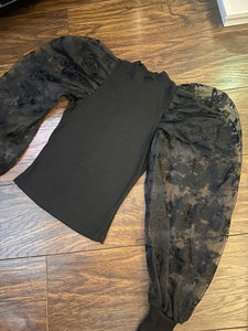 Mesh sleeve top