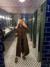 Load image into Gallery viewer, Suede trench coat
