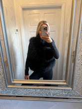 Load image into Gallery viewer, Raccoon 3 tier Gilet
