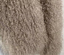 Load image into Gallery viewer, Mongolian fur scarf
