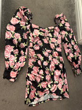 Load image into Gallery viewer, Silk floral mini dress

