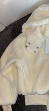 Load image into Gallery viewer, Hooded Sherpa jackets
