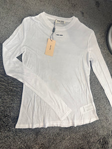 Long sleeve M top