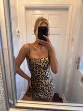 Load image into Gallery viewer, Sequin leopard dress
