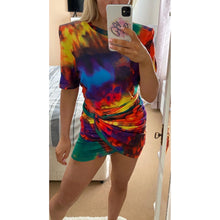 Load image into Gallery viewer, Tie Dye shoulder pad Tshirt
