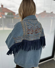 Load image into Gallery viewer, Embroidered fringe denim jacket
