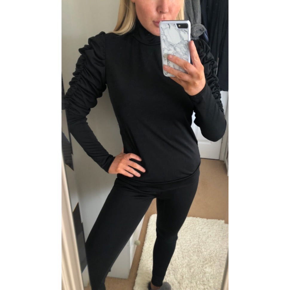 Ruffle tracksuit