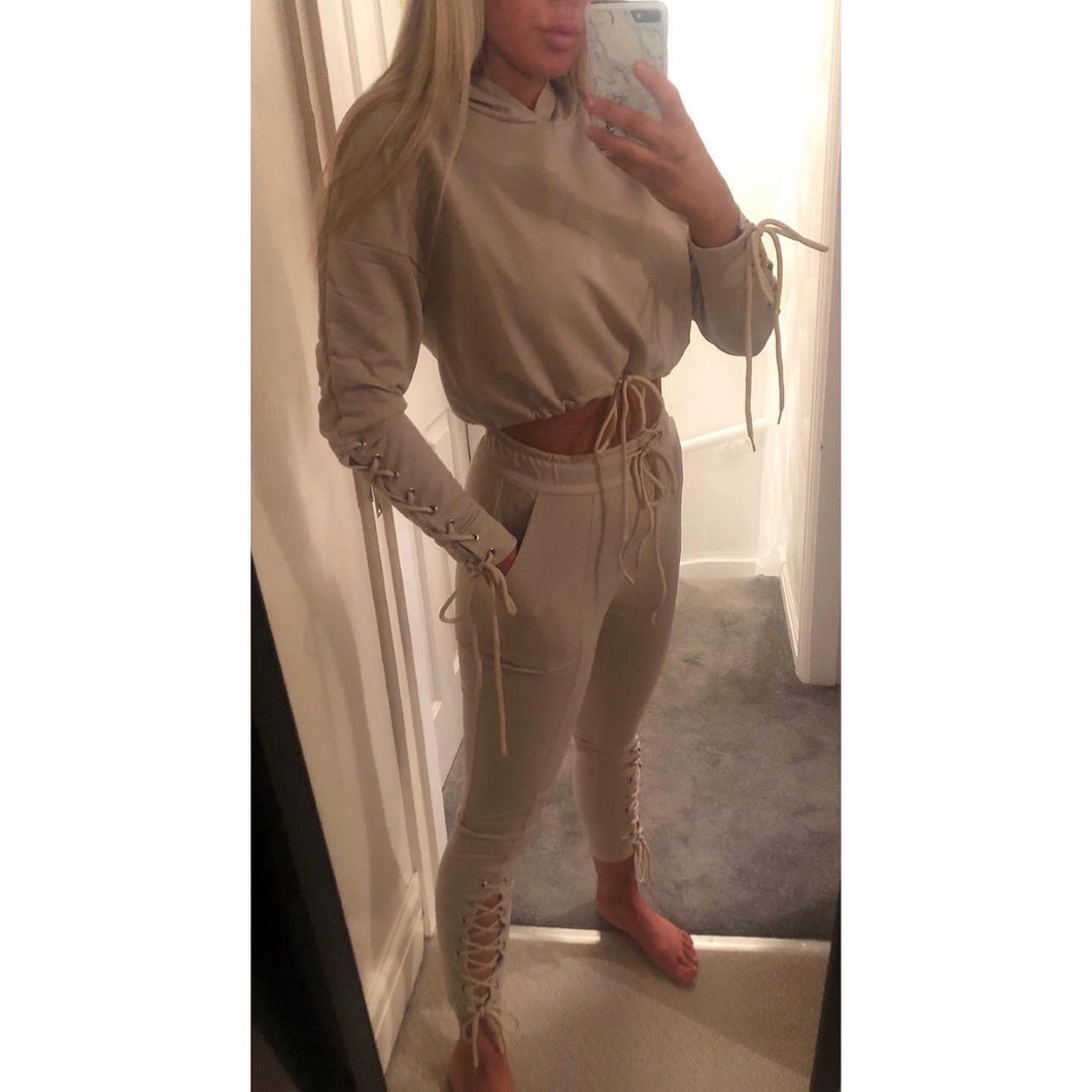 Lace me up Tracksuit